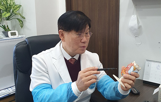 이비인후과 전문의 안철민 원장 ㅣ출처: 프라나이비인후과의원