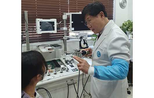 환자 상태와 상황에 따라 음성질환을 검사하는 방법은 다양하다 ㅣ출처: 프라나이비인후과의원