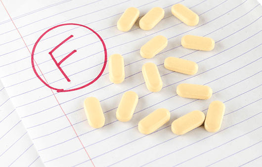 ADHD 치료제 남용 시 부작용을 겪을 수 있다 | 출처: 클립아트코리아