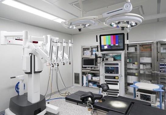 실제 로봇수술기|출처: 최상산부인과