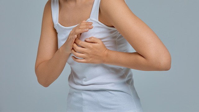 유방에 이상 증상이 관찰될 시 적극적으로 검사·치료를 받아야 한다 |출처: 게티이미지뱅크