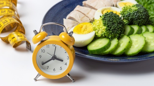 간헐적 단식은 체중 감량과 건강 지표 개선에 도움이 될 수 있다ㅣ출처: 게티이미지뱅크