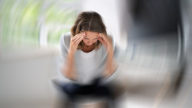 ﻿중추성 어지럼증은 응급상황일 수 있으므로 빠르게 진단 및 치료를 받아야 한다｜출처: 게티이미지뱅크