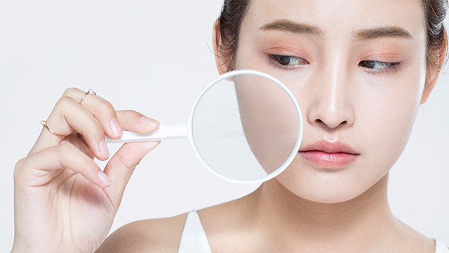 민감성 피부는 과도한 세안을 피하고 적절히 수분 공급을 해주는 것이 중요하다｜출처: 클립아트코리아