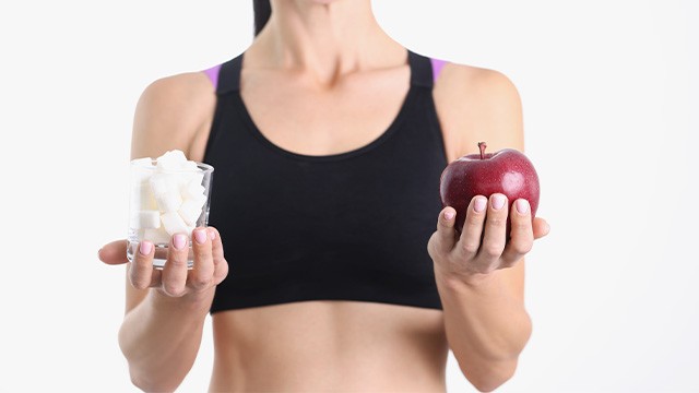 ﻿단 음식이 생각날 때는 현명하게 대처하는 것이 중요하다｜출처: 게티이미지뱅크