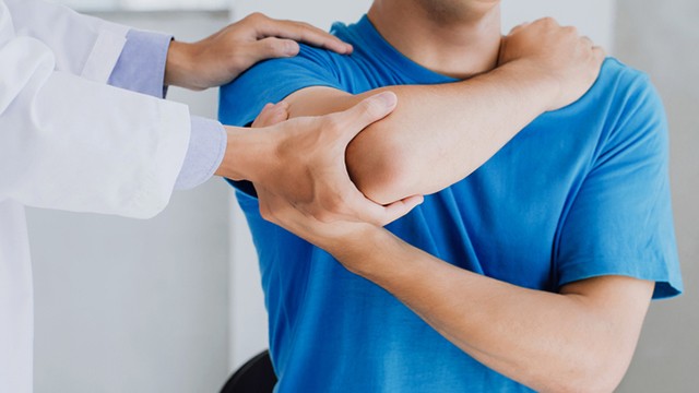 맞춤형 운동 프로그램은 신체 기능을 회복시켜 통증 완화에 도움을 준다┃출처: 게티이미지뱅크