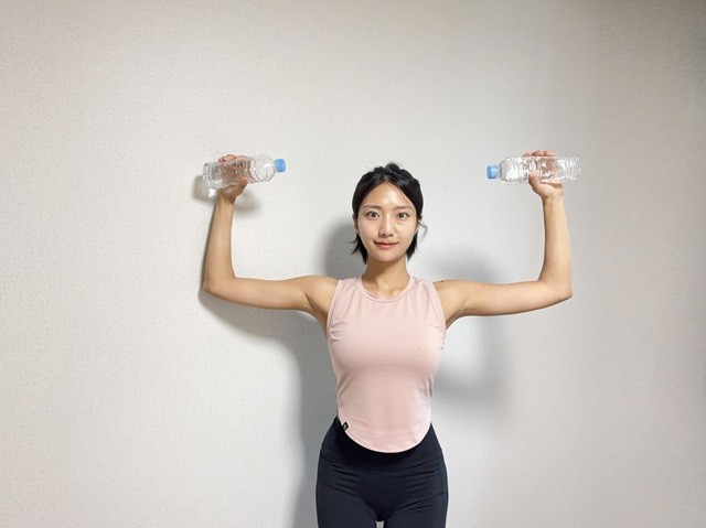 숄더프레스 | 출처: 하이닥