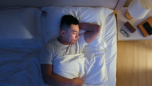 이갈이는 치아 손상과 턱관절 질환을 유발할 수 있다｜출처: 클립아트코리아