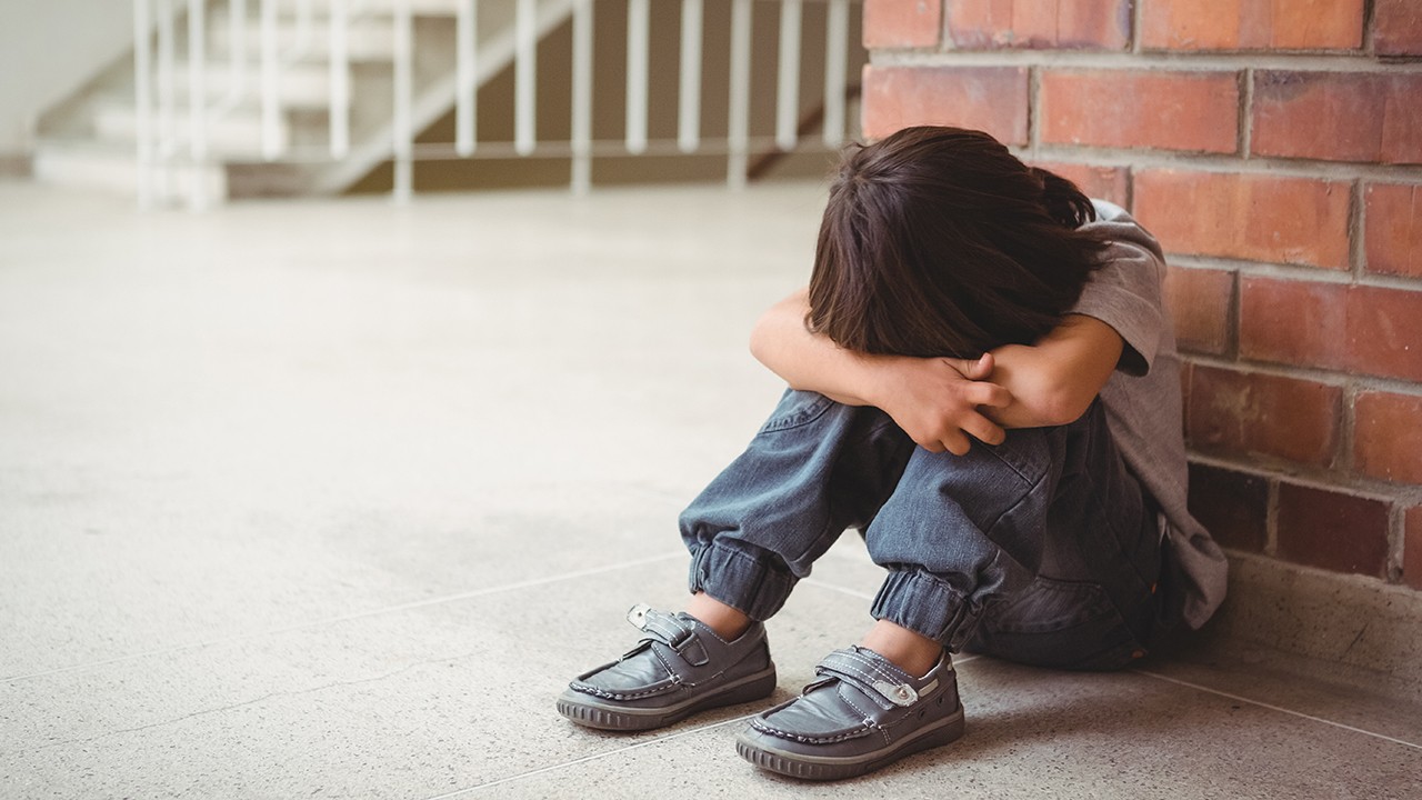 어린 시절 외로움을 경험했던 성인은 치매 위험이 더 높다는 연구결과가 발표됐다|출처: 클립아트코리아