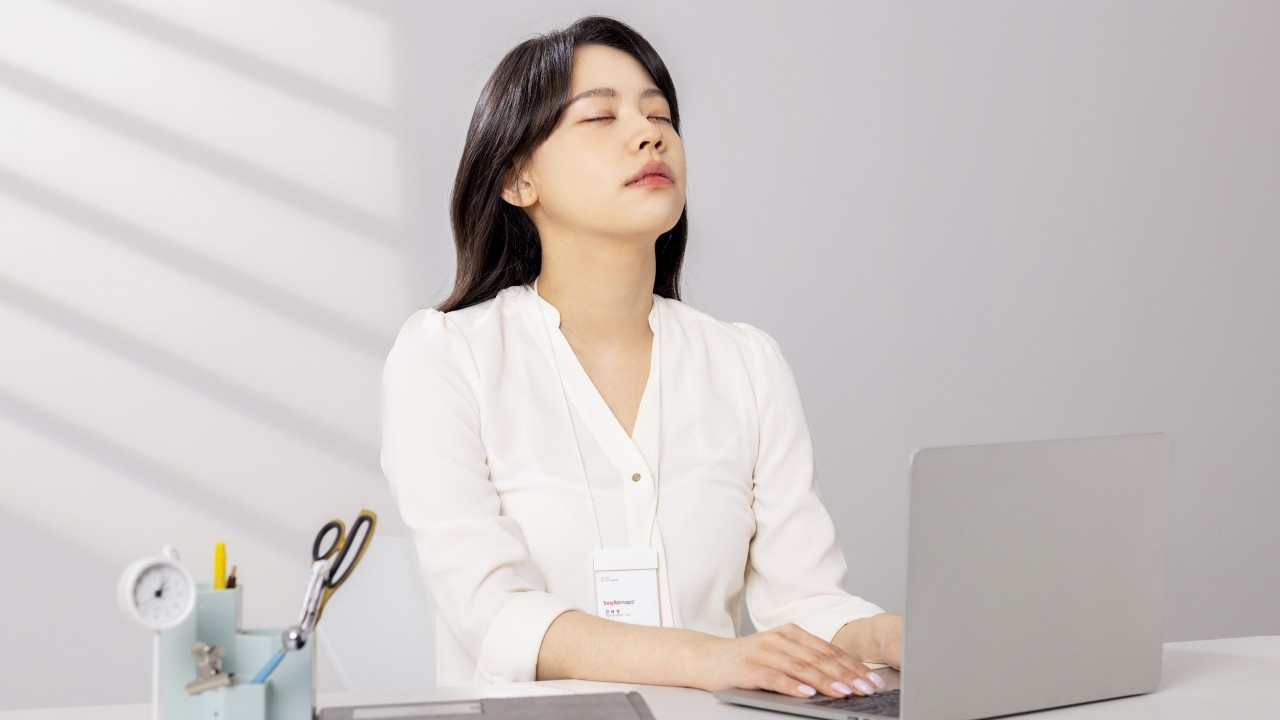 일자목 증후군은 조기 적절한 치료와 생활습관 교정으로 충분히 호전될 수 있다|출처: 클립아트코리아