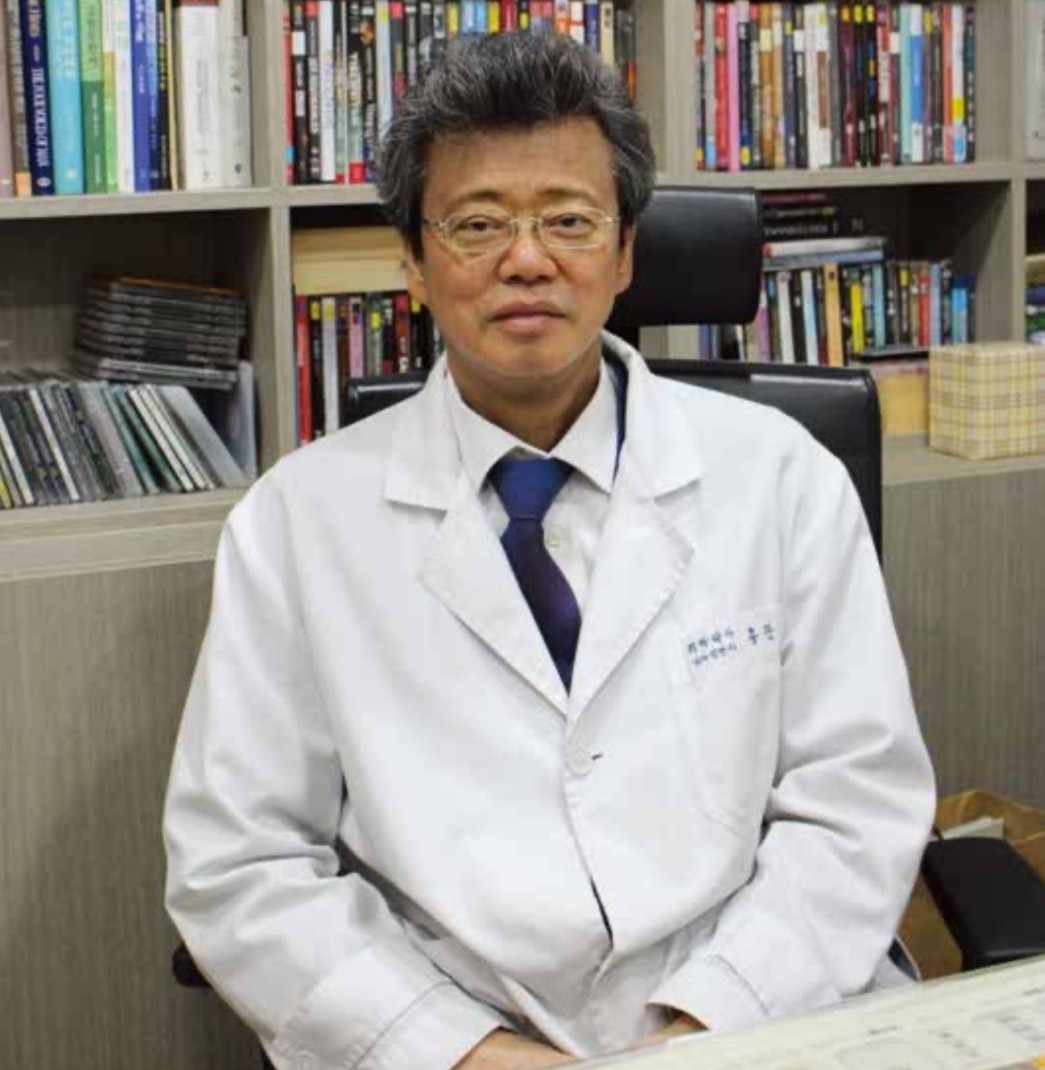 홍관수 원장|출처: 세실내과의원