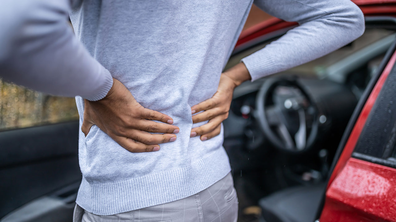 교통사고 통증은 빠른 치료가 중요하다｜출처: 클립아트코리아