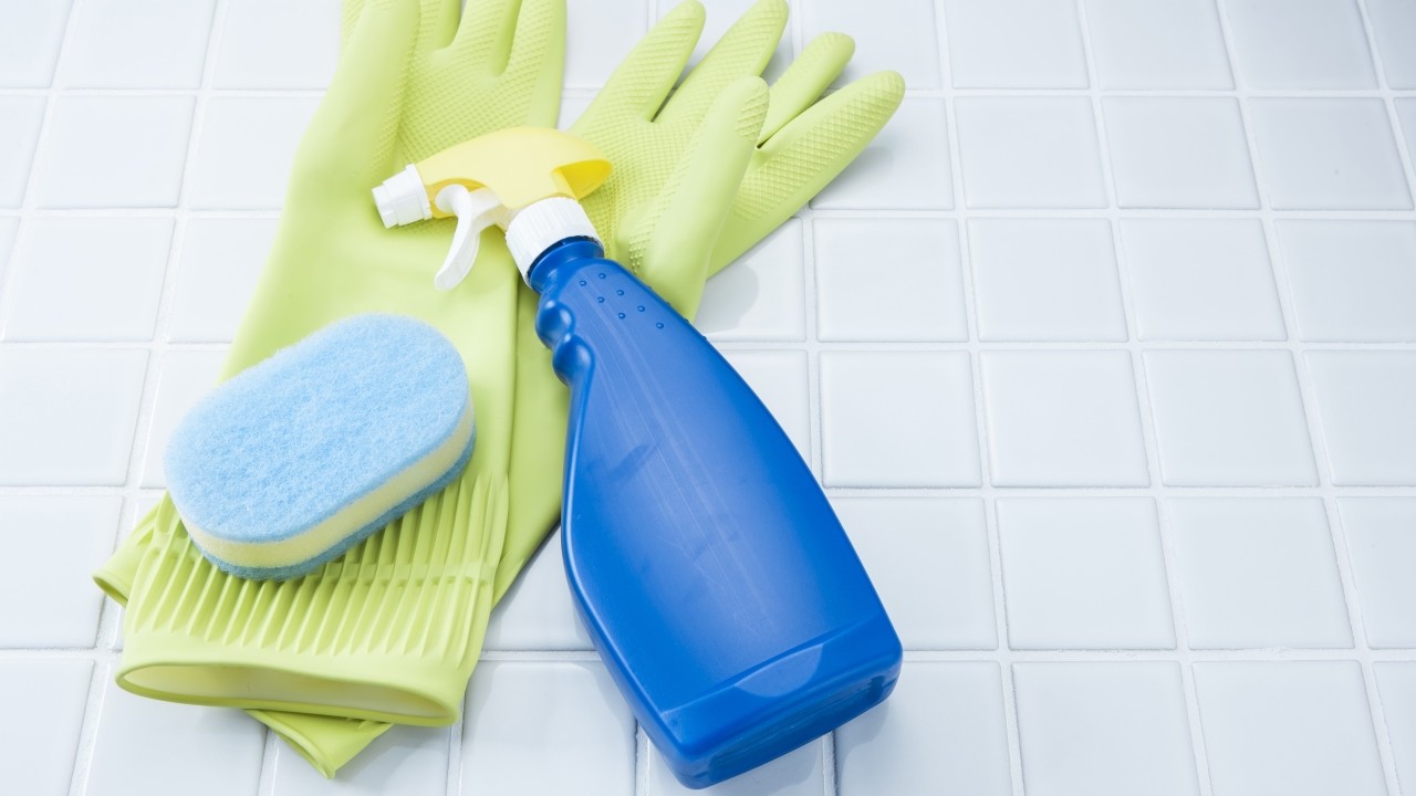 독한 화학 세제뿐만 아니라 천연·친환경 제품도 휘발성 유기 화합물을 발생시킬 수 있다｜출처: 클립아트코리아